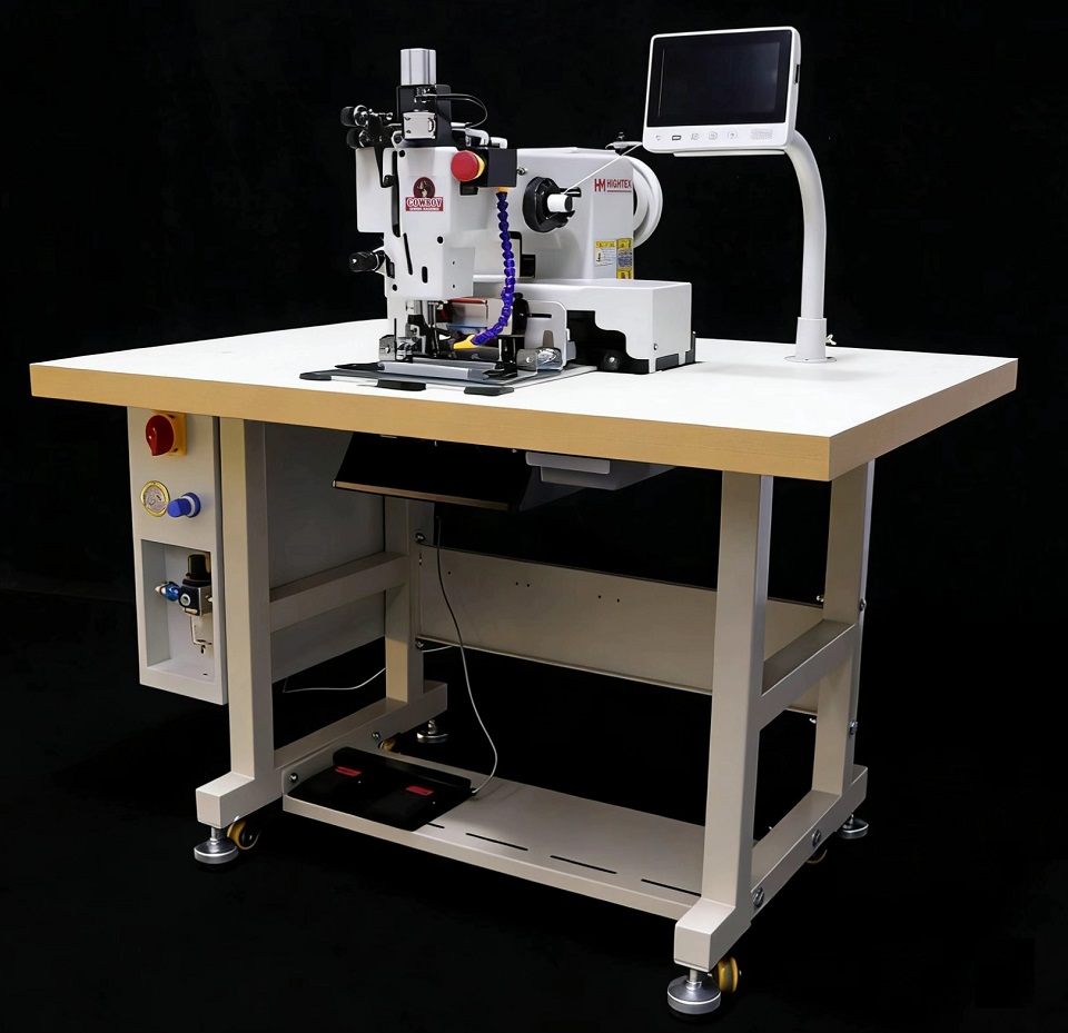 Automated rope sewing machine