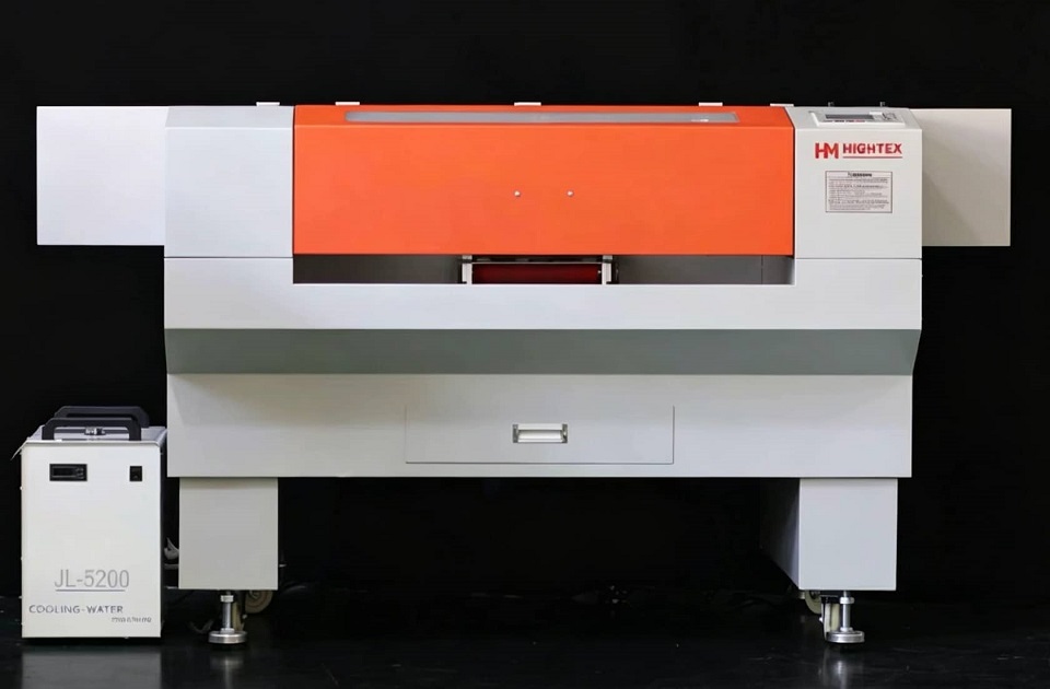 828Q laser webbing cutting and hole punching machine